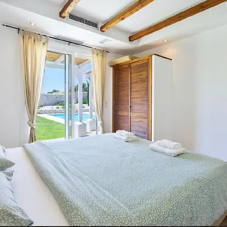 Tatil Evi Philena Ladiko Heizbarer Pool Faliraki